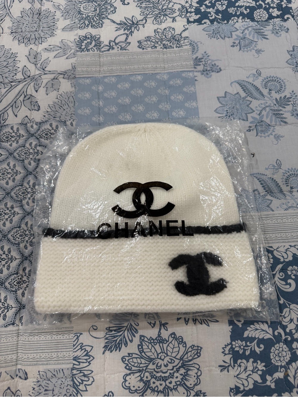 CHANEL White Knit Beanie with Black Logo Trim
